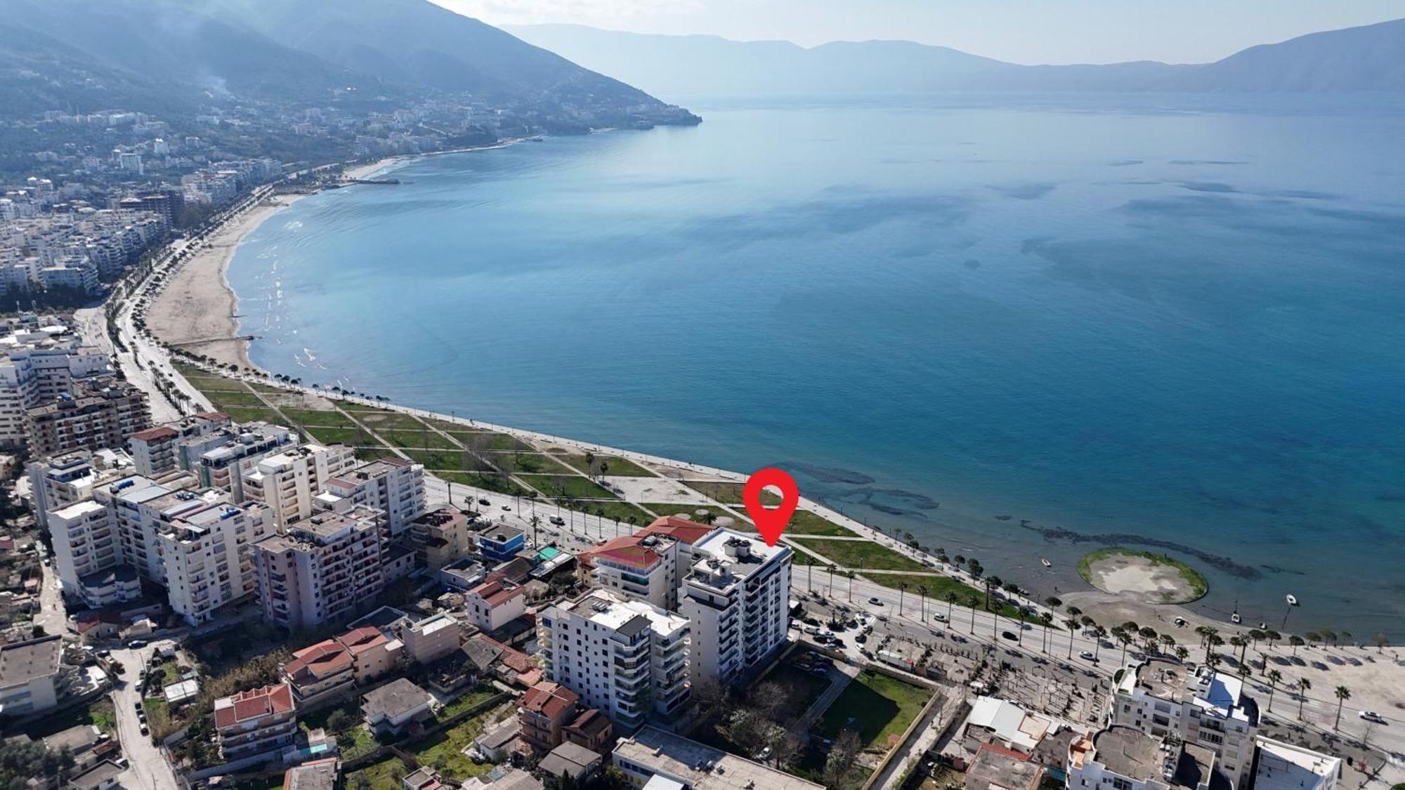 Seascape Apartments Vlore Bagian luar foto